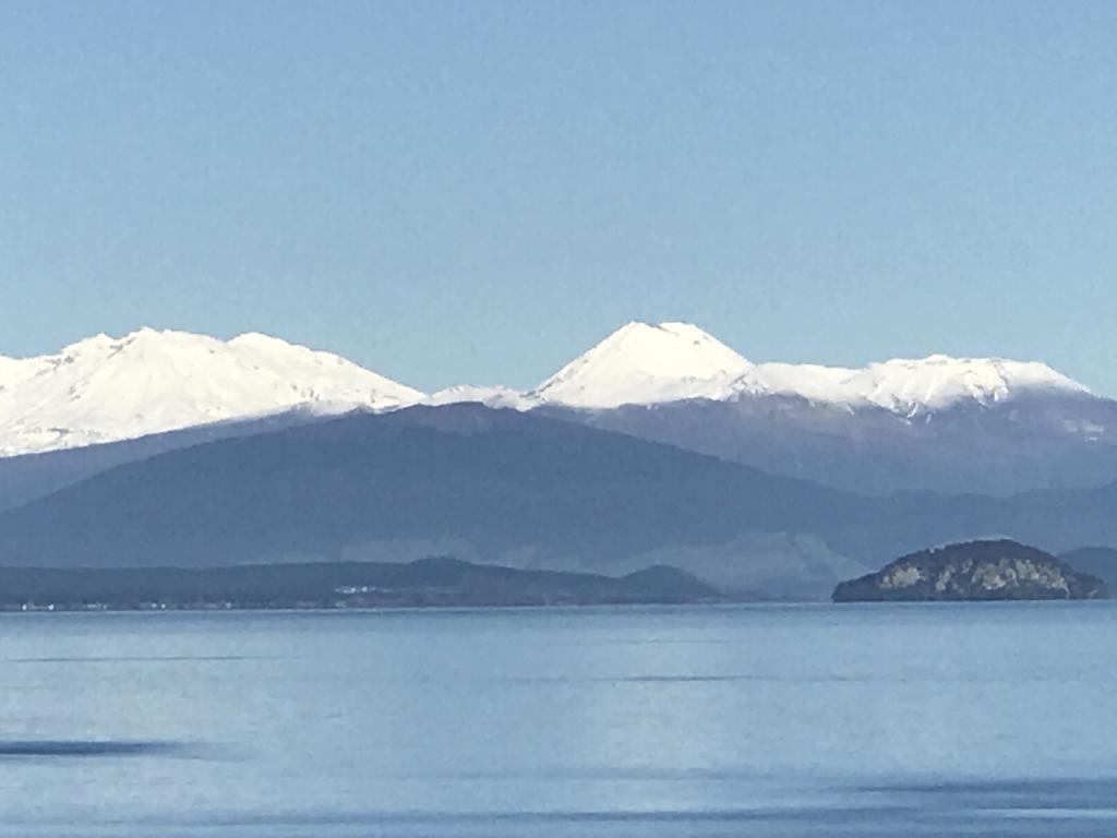 Windsor Lodge & Caravan Park Waitahanui מראה חיצוני תמונה